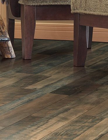 Laminate floor accents in Troy MO from Troy Flooring Center