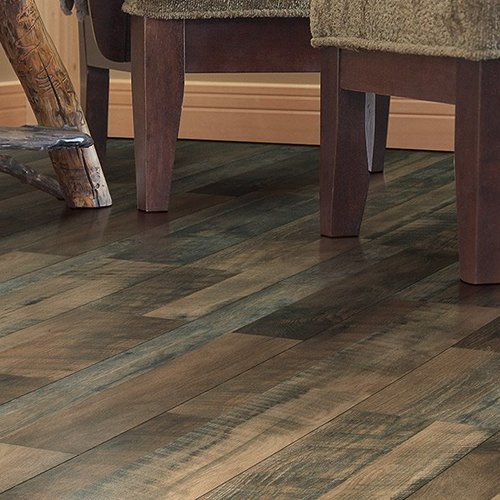 Laminate floor accents in Troy MO from Troy Flooring Center