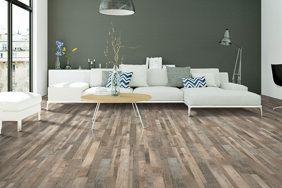 Laminate floor installation in Lake Saint Louis MO from Troy Flooring Center