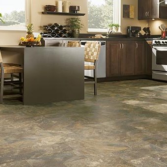 Kitchen with Expertly Designed Laminate Flooring